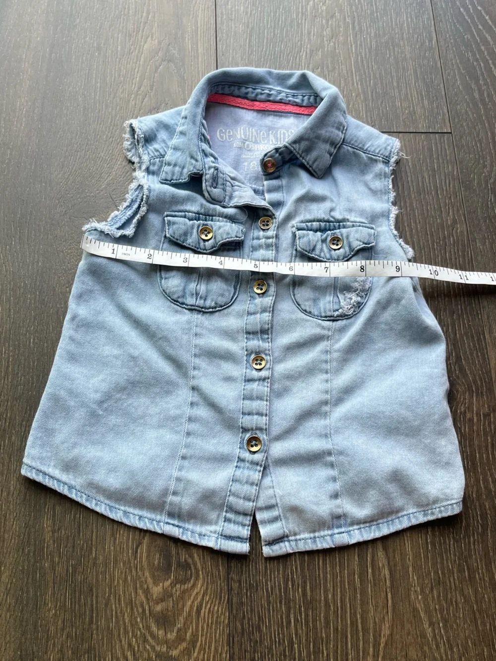 OshKosh B’gosh Sleeveless Button Down Shirt